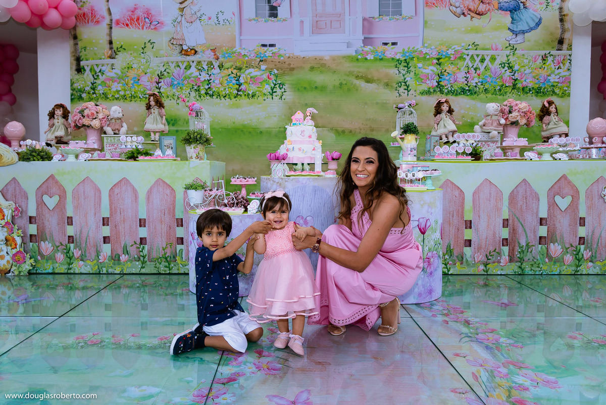 brincando com os filhos