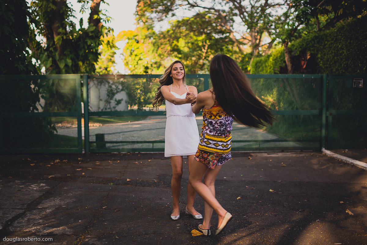 douglas mendes roberto, douglas roberto fotografia, fotografo de Brasíli, foto, 15 anos, book 15 anos, ensaio 15 anos, foto de 15 anos, fotografia de 15 anos, fotografo de 15 anos, modelo, modelo 15 anos, fotografia de irmãs, irmãs g&