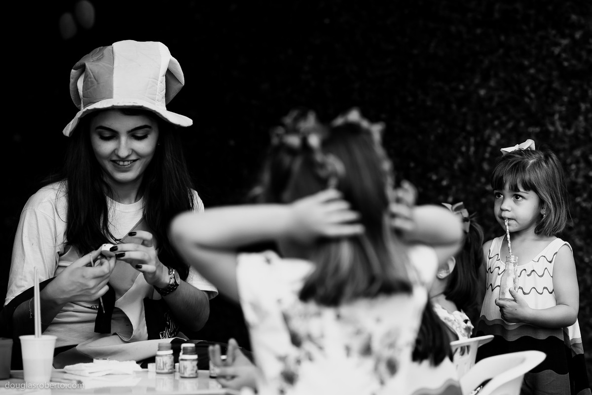 Criança sendo criança