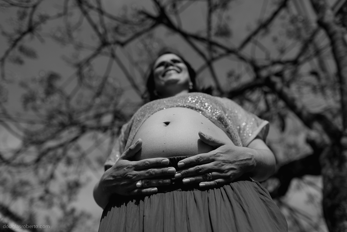 ensaio-de-gestante-fotos-de-gravida-fotografo-para-gestante-fotografo-de-brasilia-douglas-mendes-roberto-fotografo-de-familia-gestante-douglas-roberto-fotografia-fotos-de-familia-familia-crianca