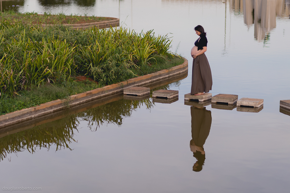 ensaio-de-gestante-fotos-de-gravida-fotografo-para-gestante-fotografo-de-brasilia-douglas-mendes-roberto-fotografo-de-familia-gestante-douglas-roberto-fotografia-fotos-de-familia-familia-crianca