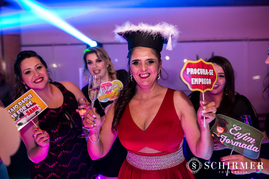 sidnei schirmer fotografia formaturas fotografo de porto alegre RS administração uniritter graduação