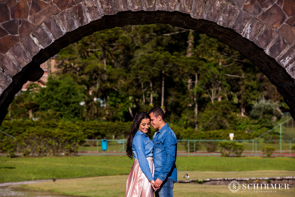 Ensaio pré casamento Andrielle e Felipe em Canela - RS - Fotografia de Sidnei Schirmer Fotografo em Porto Alegre RS