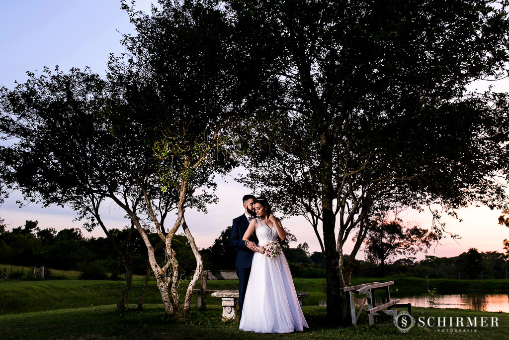  fotografo-de-casamento-nova-santa-rita-rs-schirmer-fotografia noiva e madrinha
