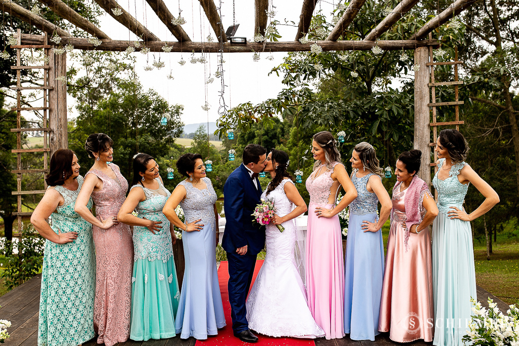 foto de casamento ao ar livre