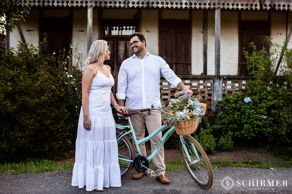 ensaio-fotográfico-pré-casamento-bicicleta