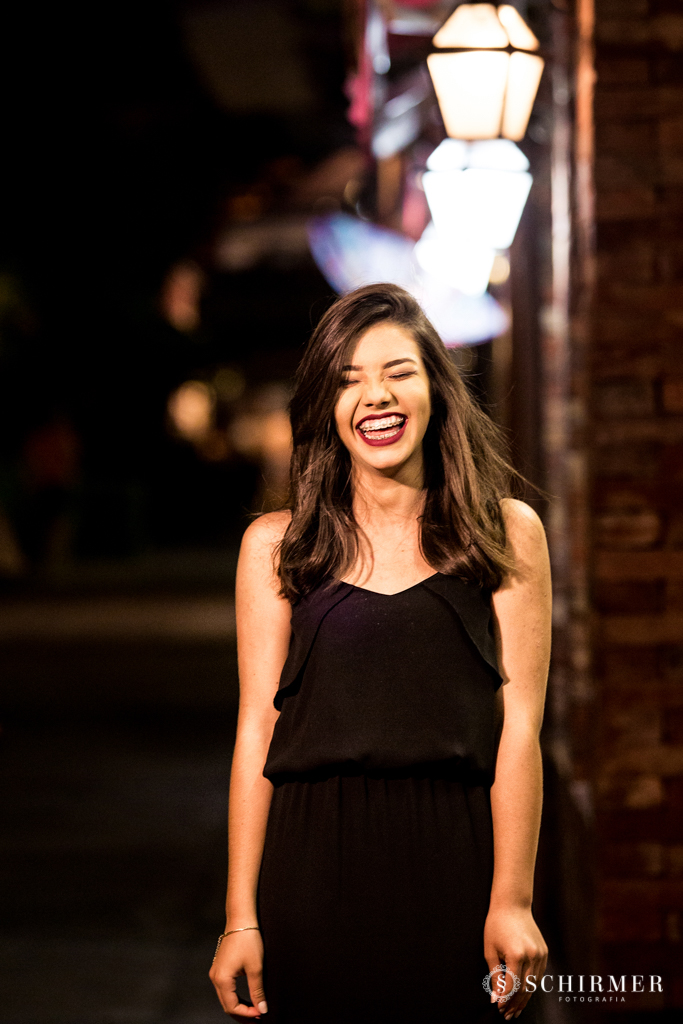 Ensaio feminino ao ar livre canela gramado book 15 anos noite cidade