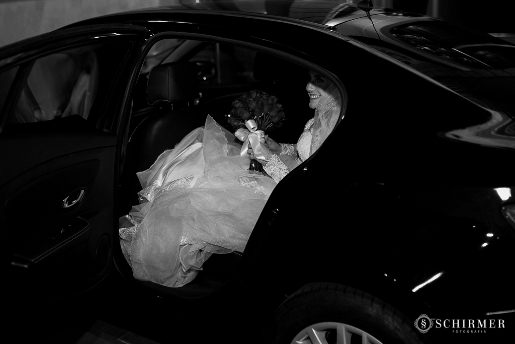 casamento porto alegre noiva andressa e jõao igreja santo antonio noiva entrada