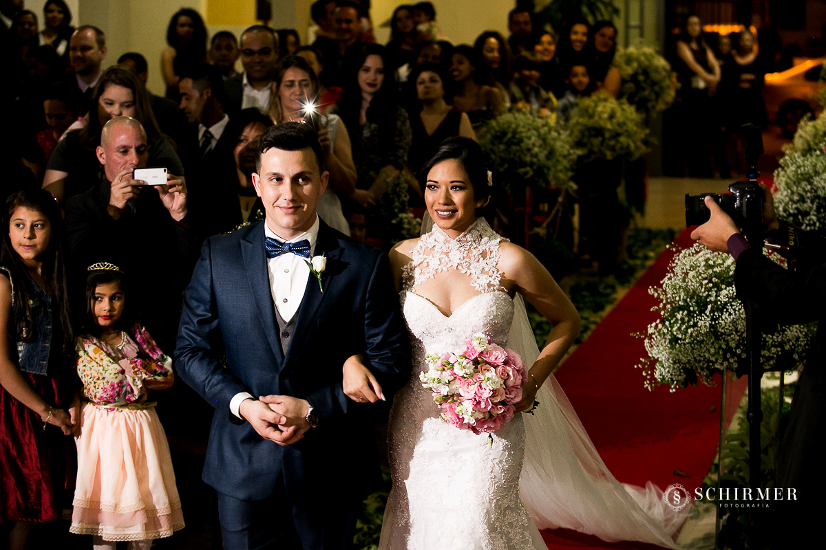 entrada da noiva - - schirmer fotografia - porto alegre - fotografo de casamento maycon e jana