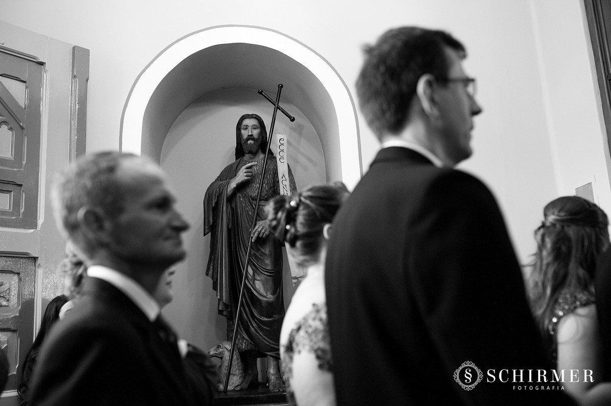 schirmer fotografia casamentos em porto alegre RS igreja paroquia são joão noivo noiva jesus
