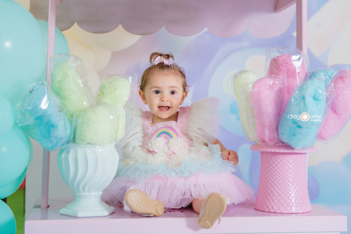 primeiro aninho lívia soledade com algodão doce