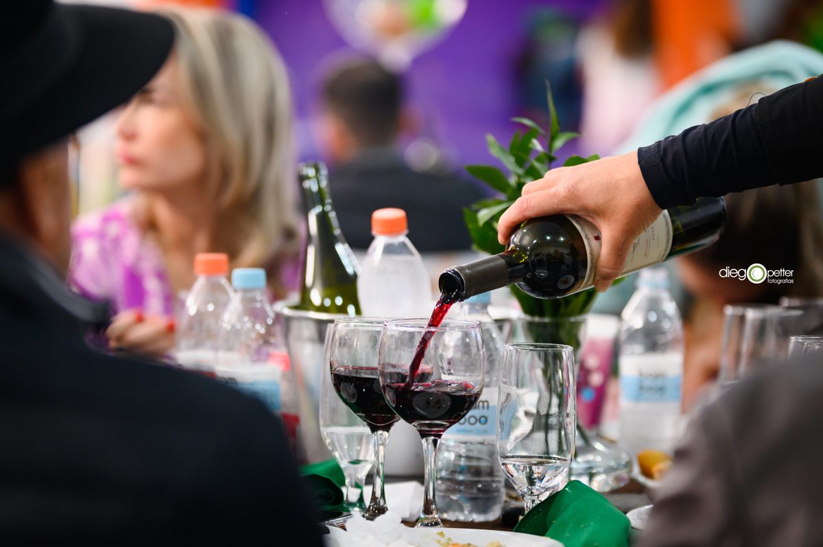 vinho em aniversário infantil