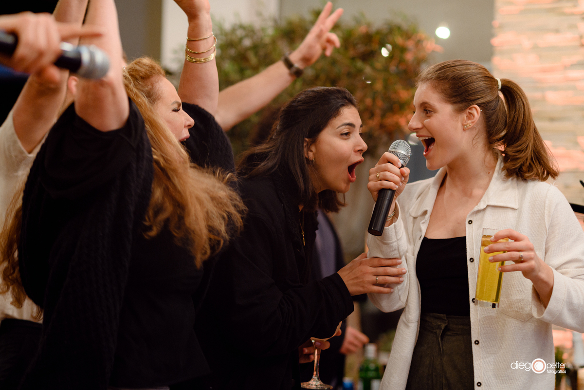 formatura catharina arossi patussi confraternização particular anta gorda karaokê