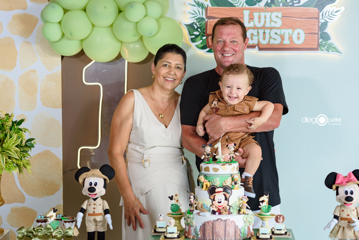 luis augusto 1º aninho aniversário infantil com avós