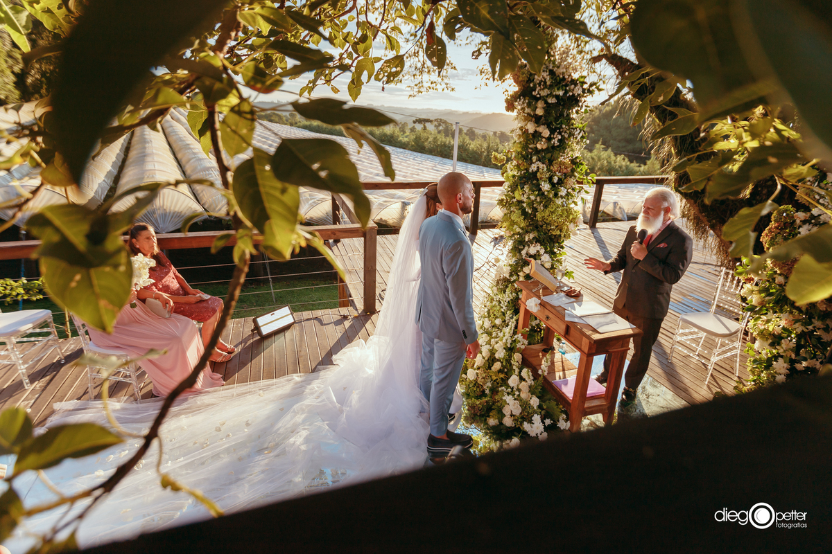 casamento no por do sol ao ar livre