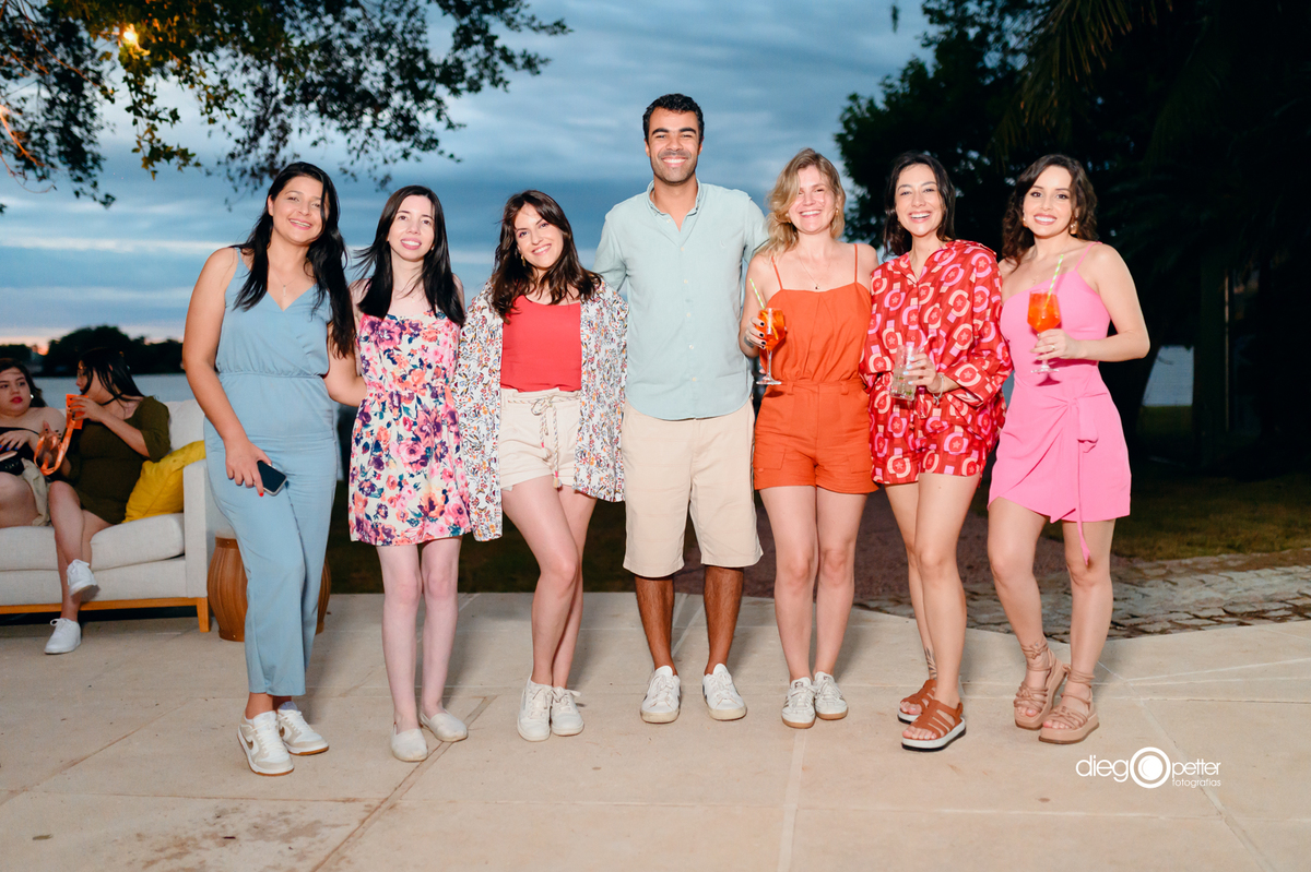 equipe curtindo a festa