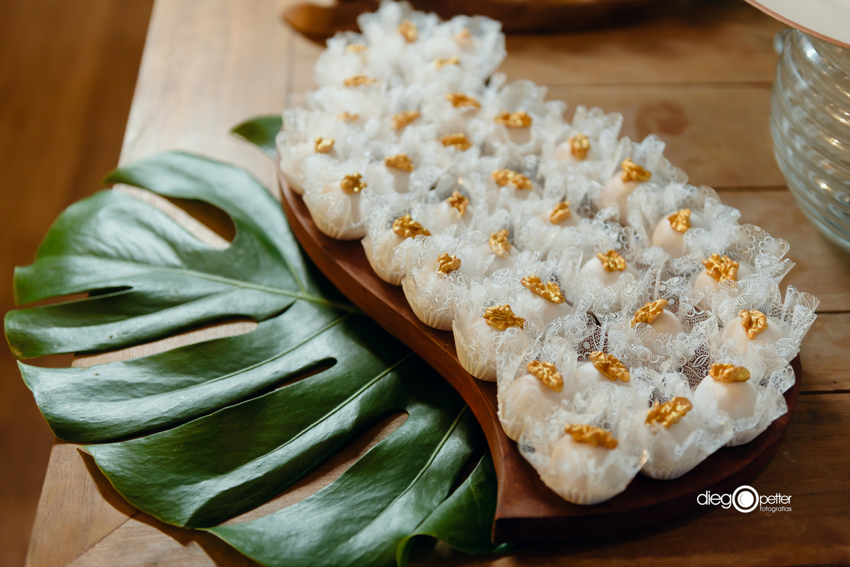 decoração mesa de doces festa final de ano