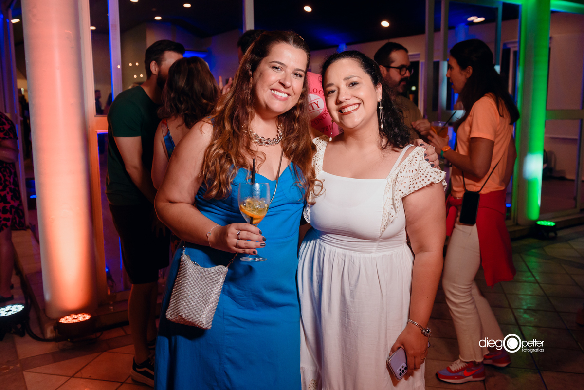 posando para foto festa de final de ano hoc agencia  Marina DBH - Ilha das Flores - Porto Alegre/RS