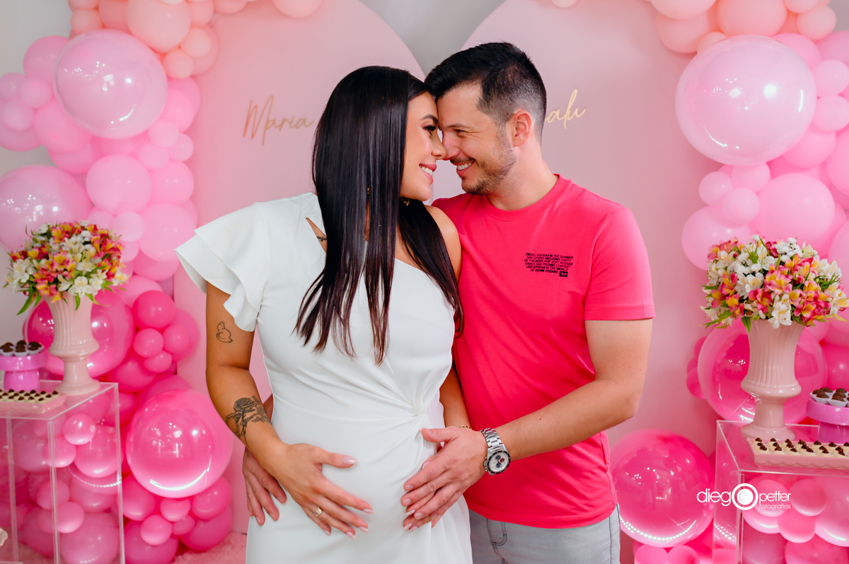 pais a espera das filhas gemeas