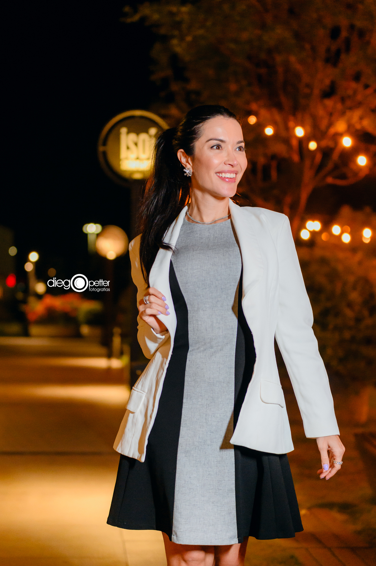 foto influenciadora no baixo barra