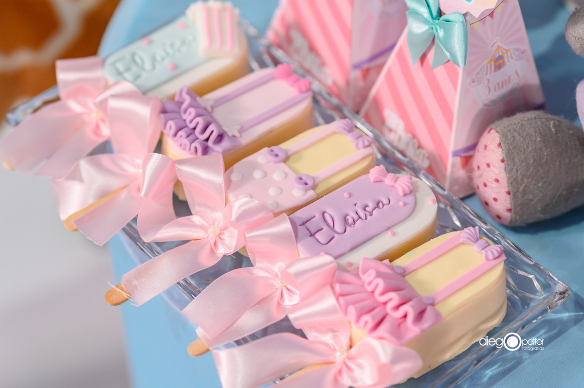 detalhe mesa de doces picolé