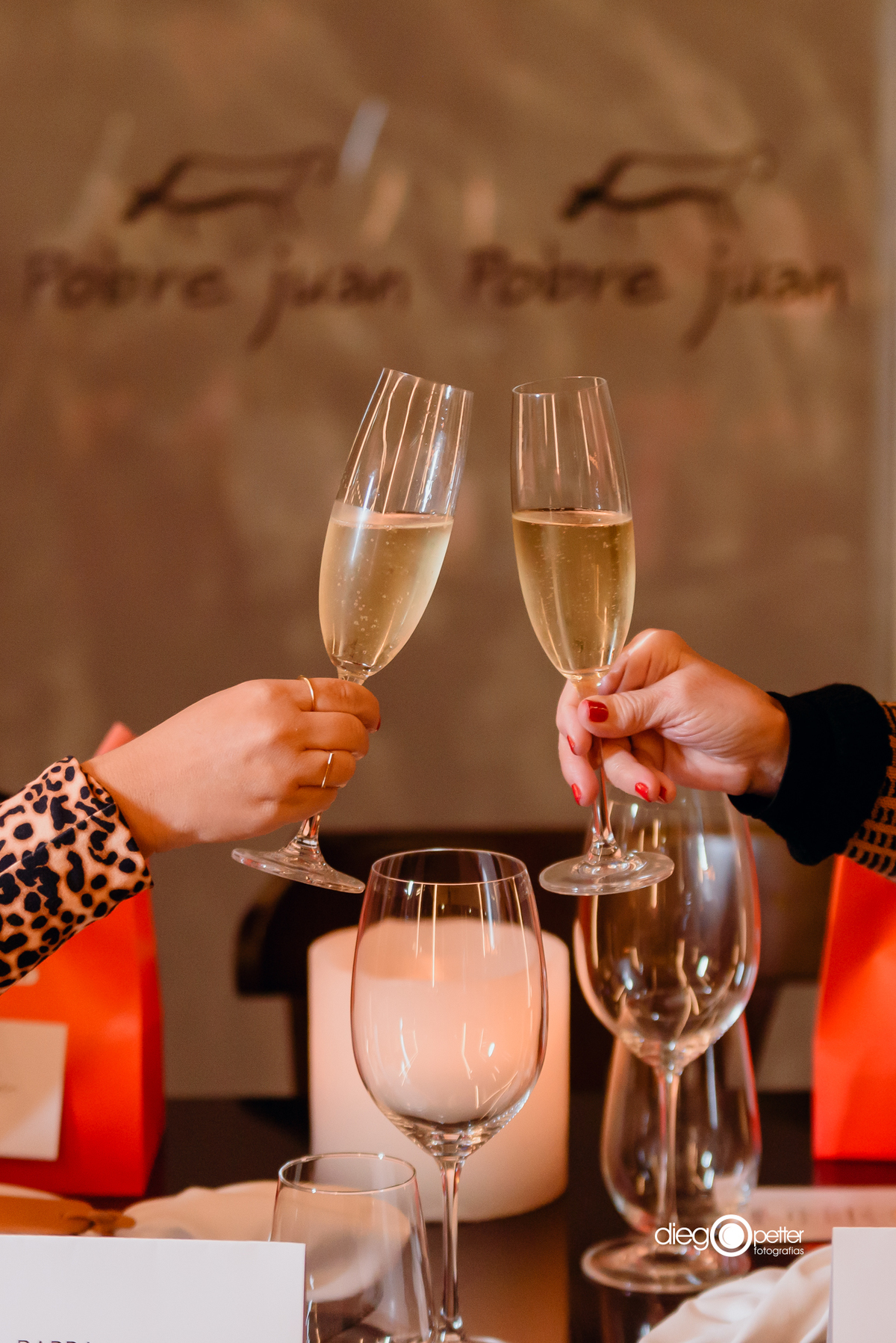 brinde em clientes em evento de shopping