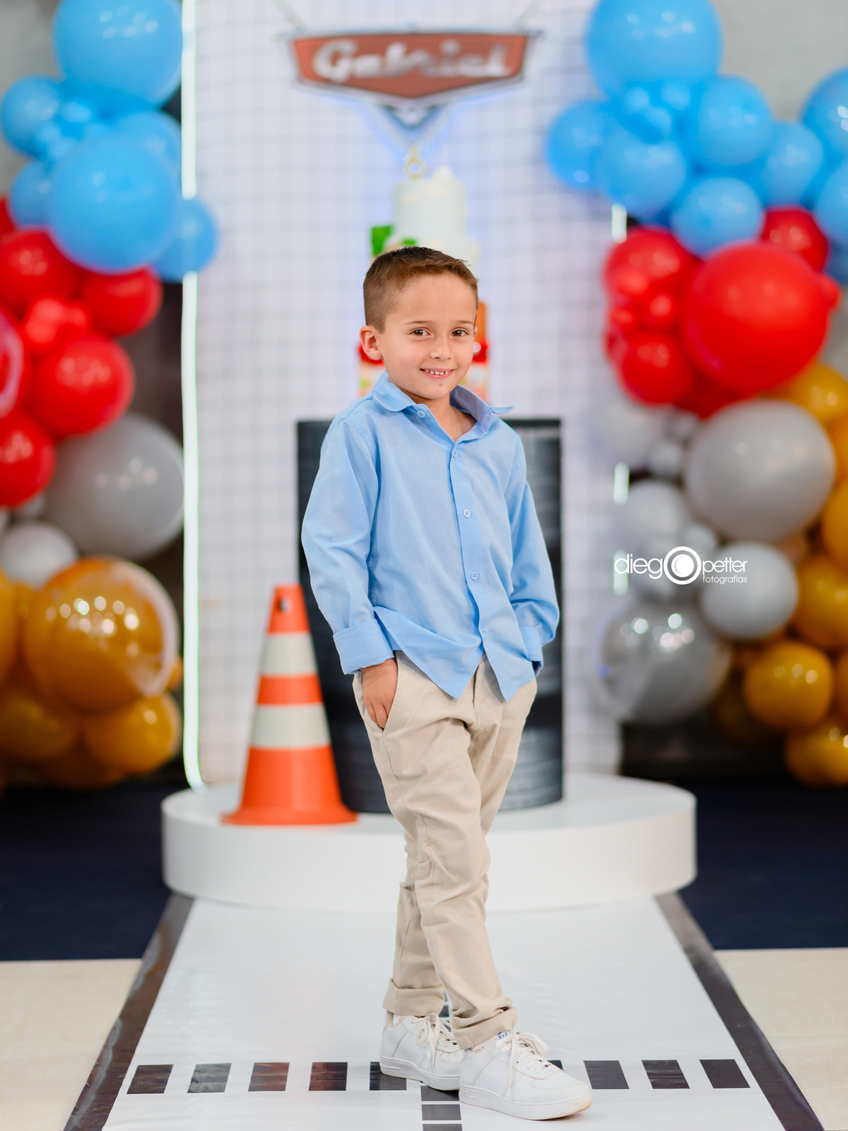 pose aniversário 6 anos Gabriel
