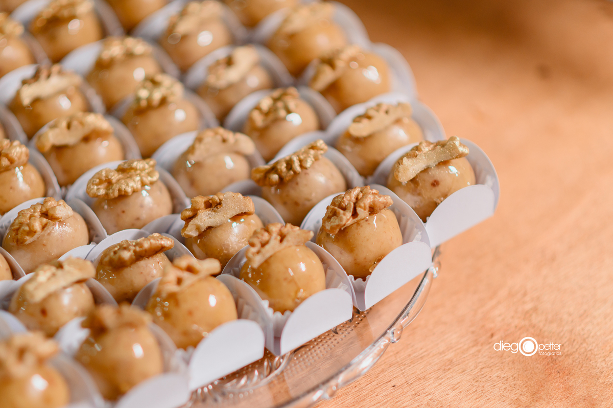 doce delicioso e lindo para aniversário