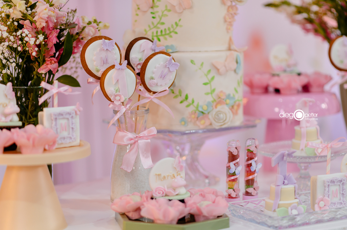 doces refinados aniversário 1 ano