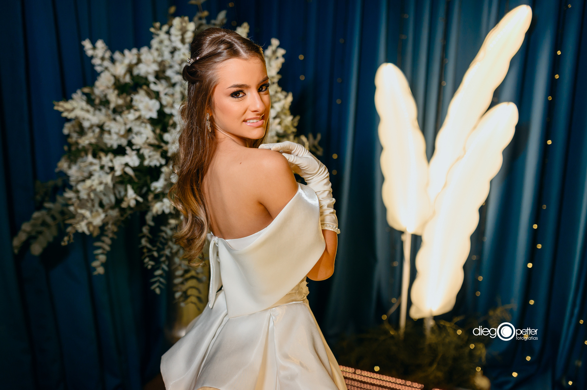 debutante em baile de gala