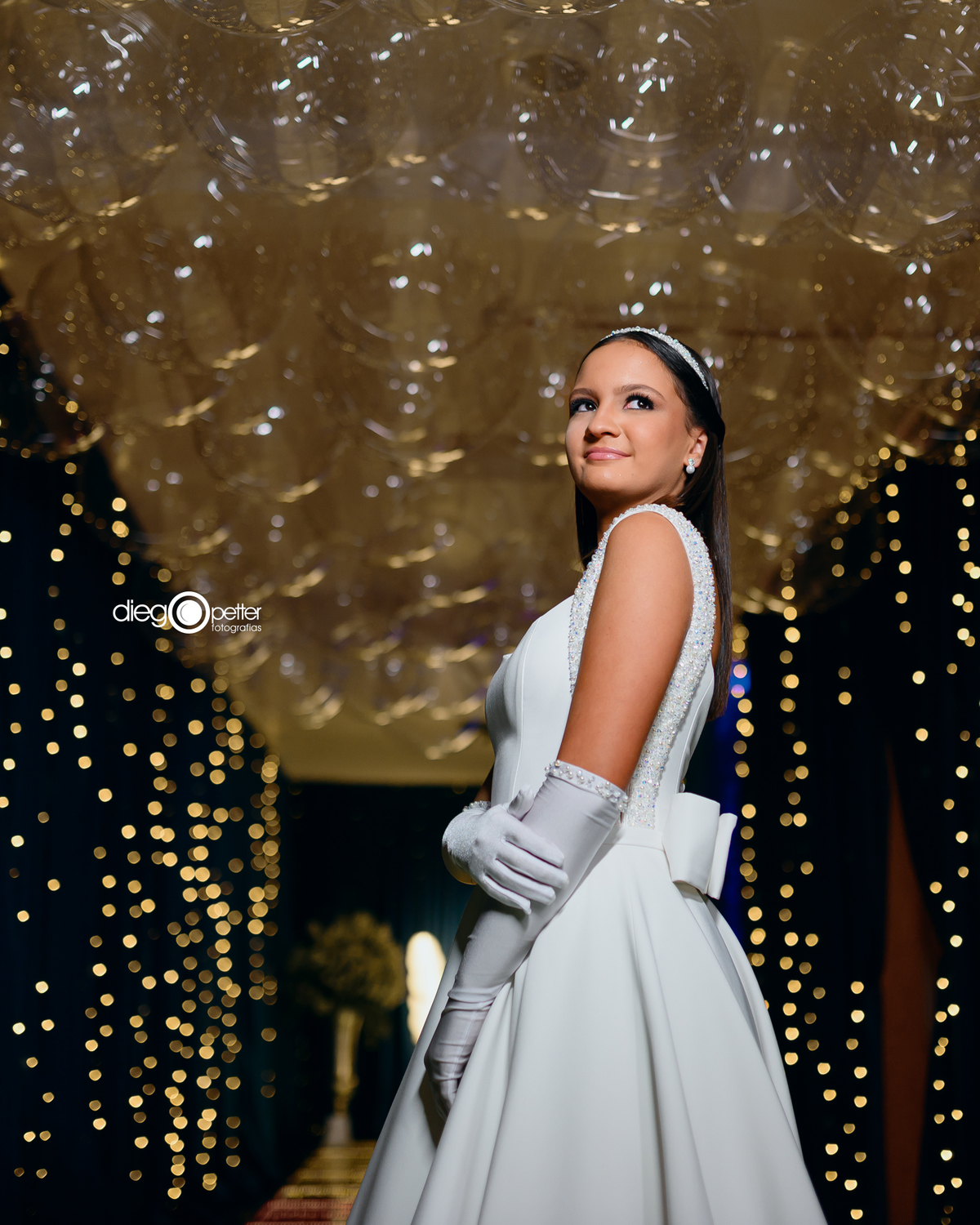 debutante posando para foto