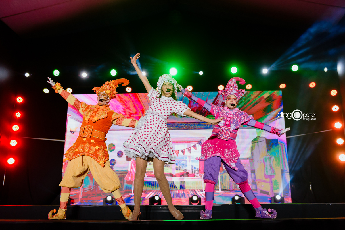 espetáculo de natal Max Oliveira