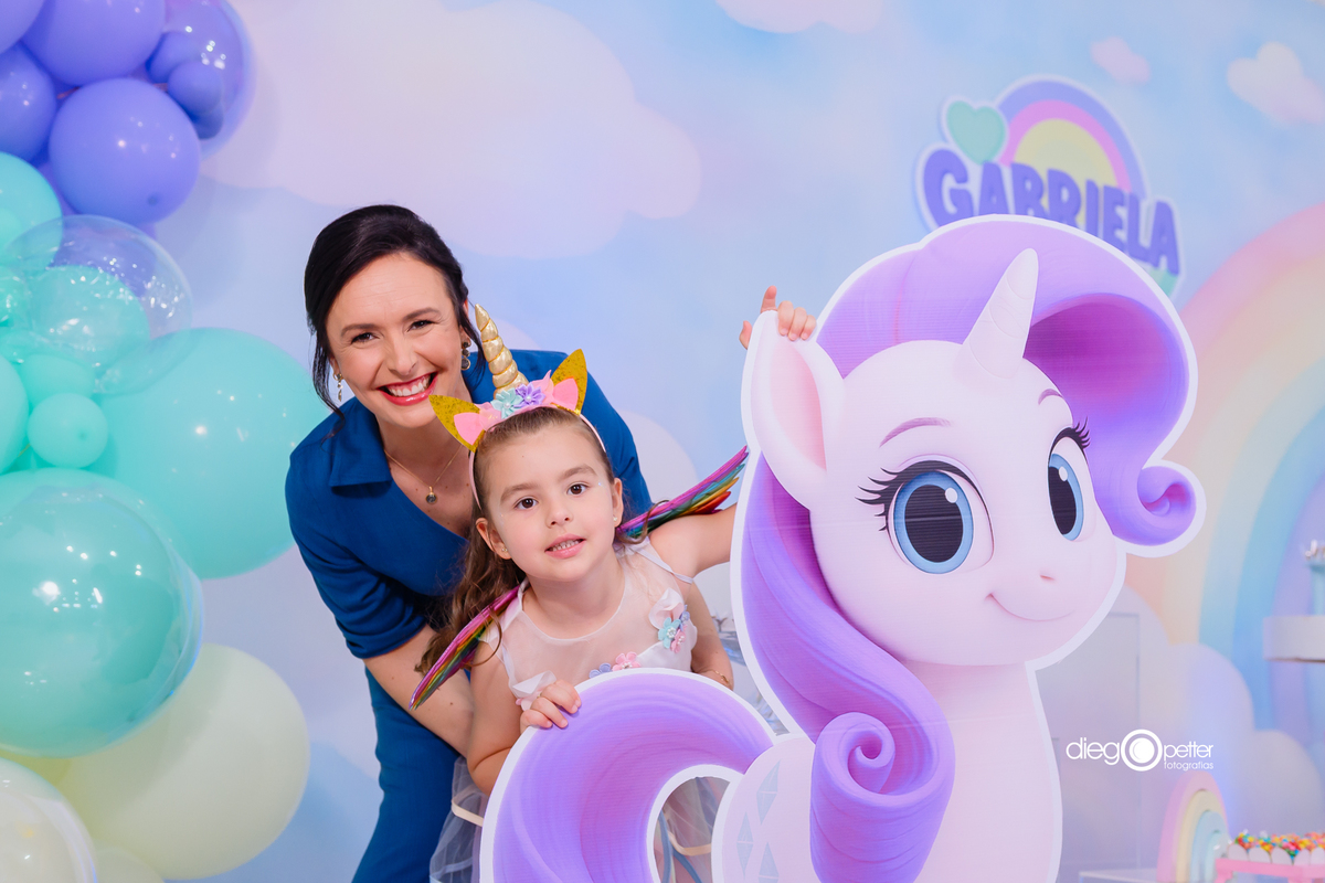 mãe e filha My Little Pony