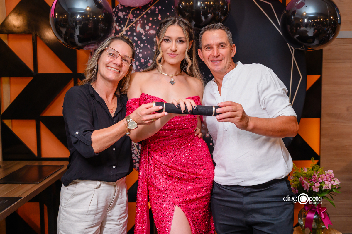 foto posada de formatura no restaurante