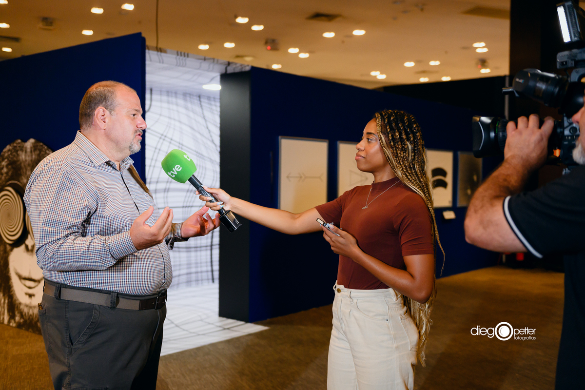 entrevista na exposição