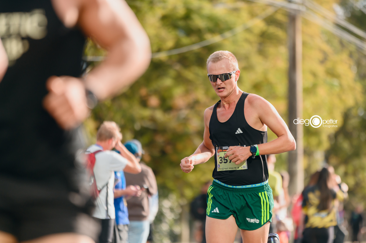 chegada 41ª maratona porto alegre