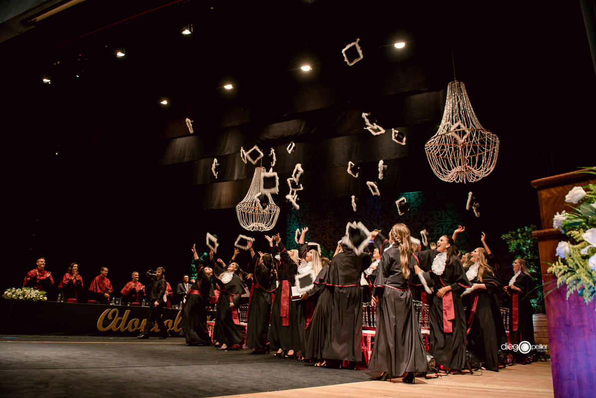 Colação de grau Formatura Odontologia Lísley Ortiz UFRGS Porto Alegre