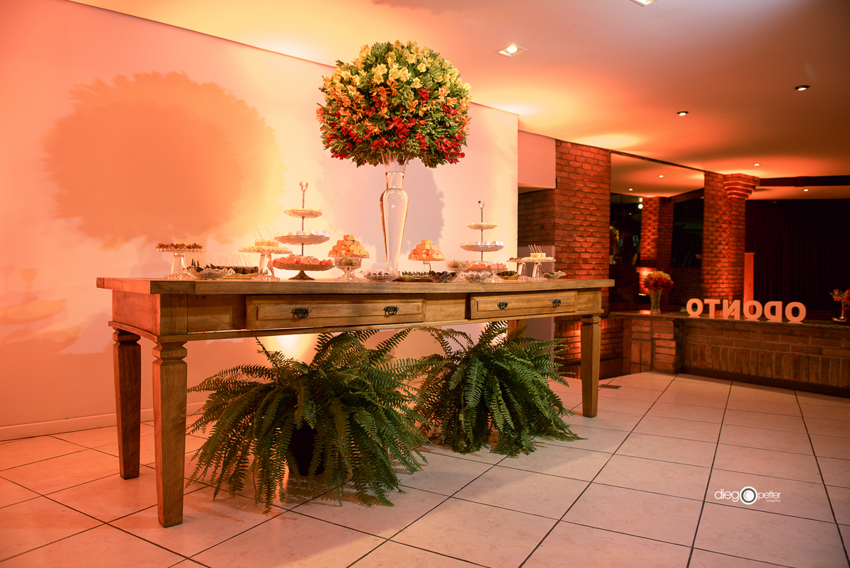 Decoração Di Basi Casa de Festas Formatura Odontologia Lísley Ortiz UFRGS Porto Alegre