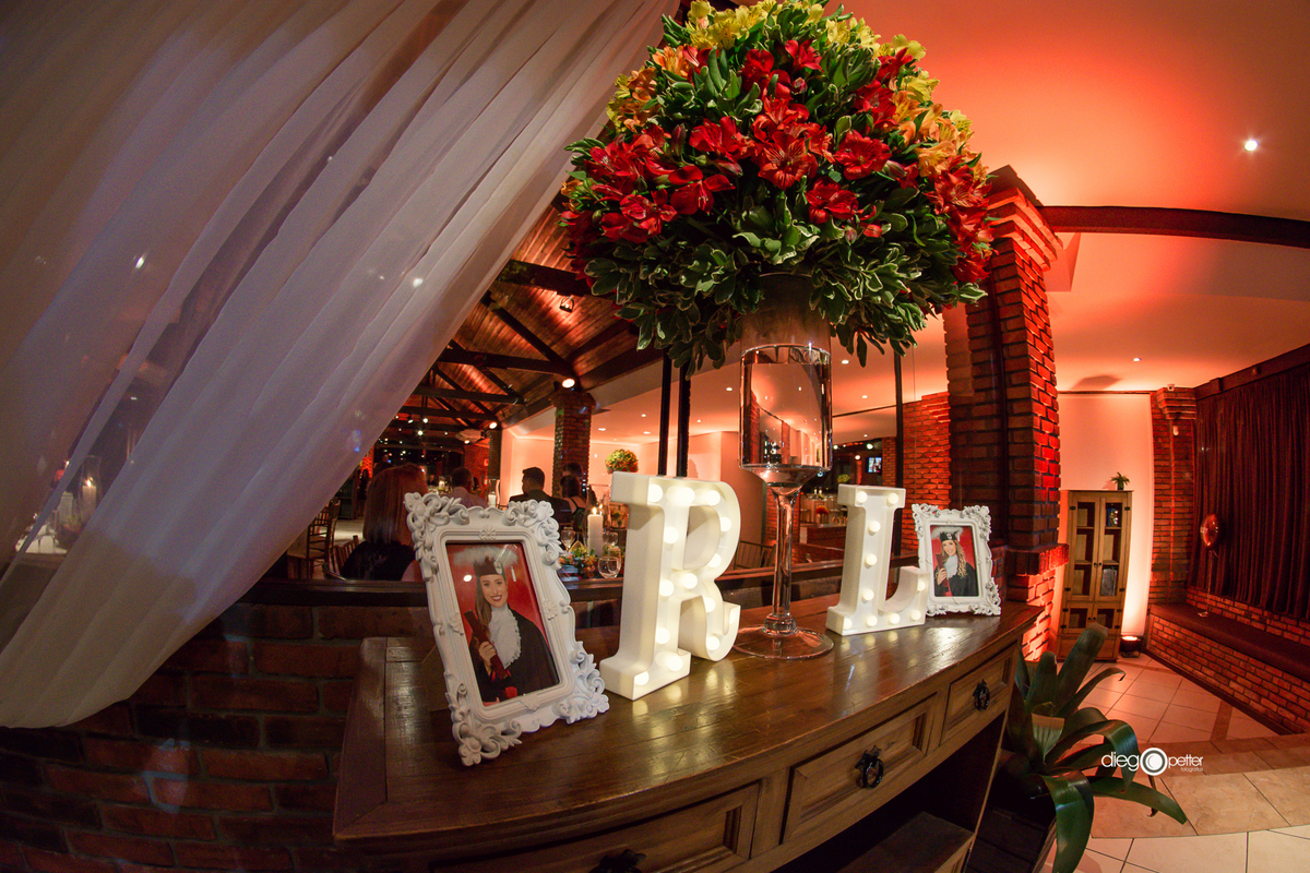 Decoração Di Basi Casa de Festas Formatura Odontologia