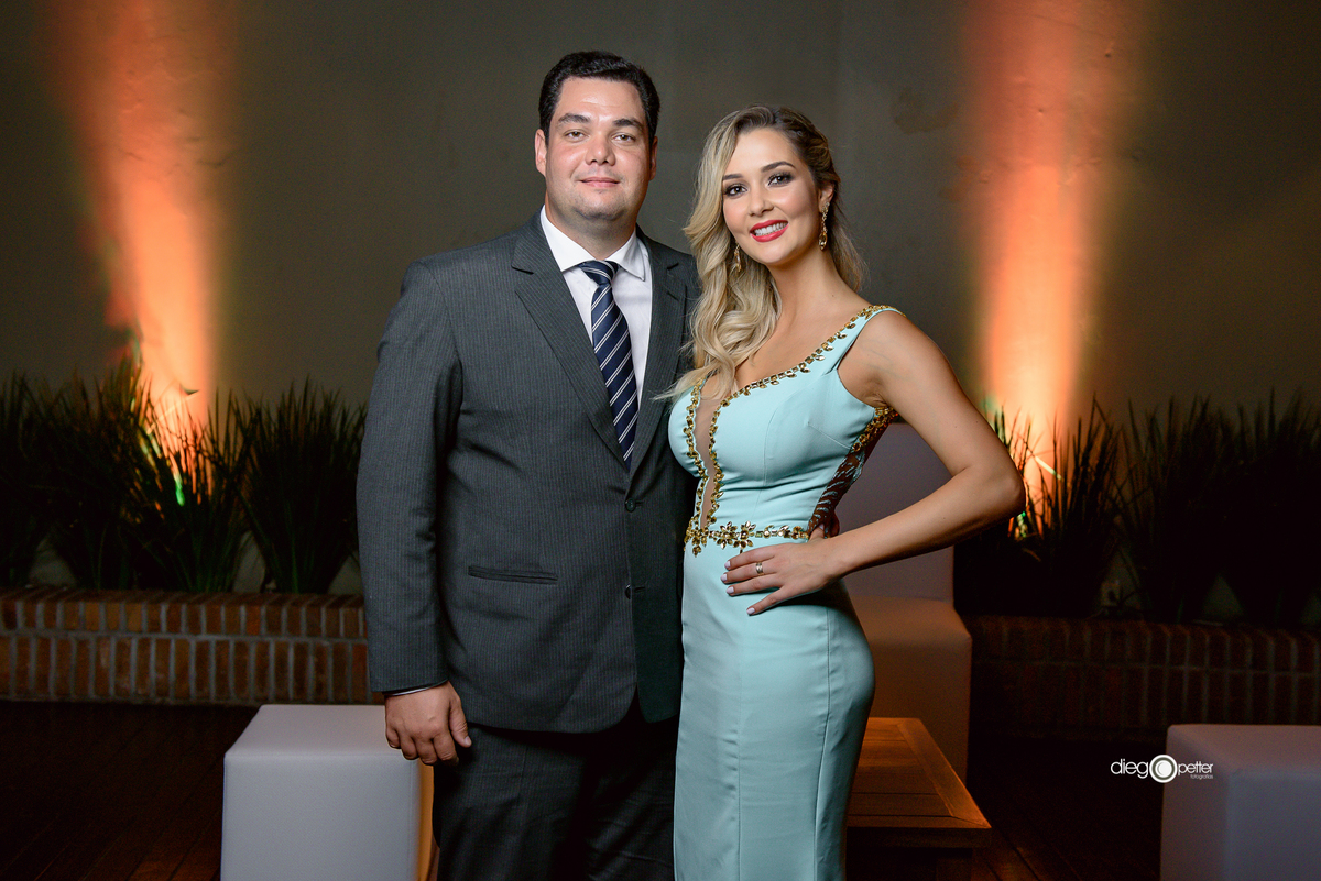 Lísley Ortiz e irmão na Di Basi Casa de Festas