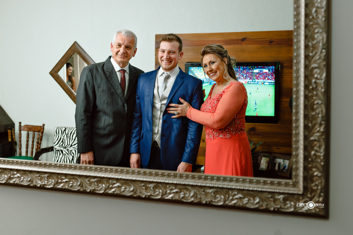 Making of do Noivo Vinicius Dalla Vechia com os pais