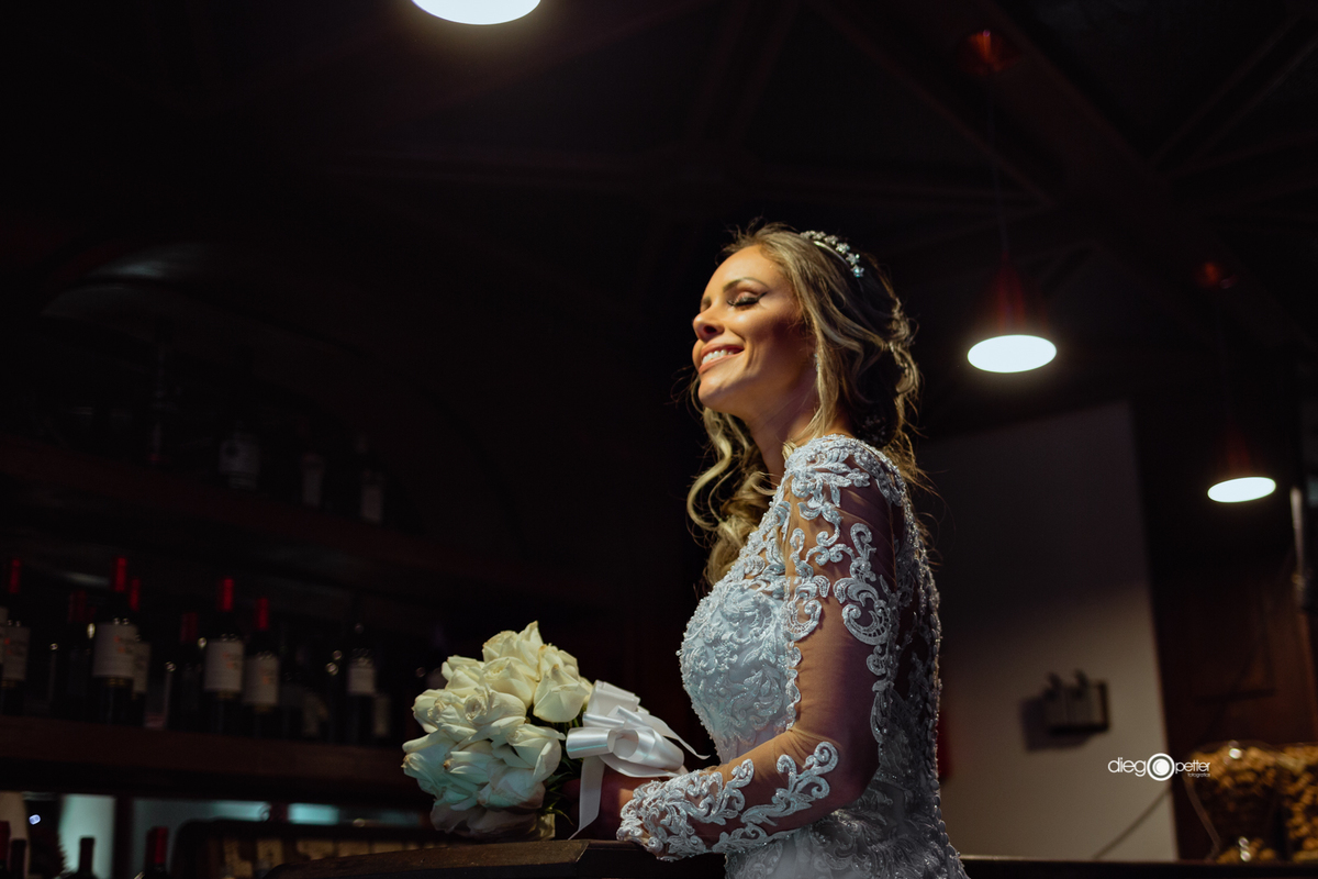 Foto da noiva no restaurante