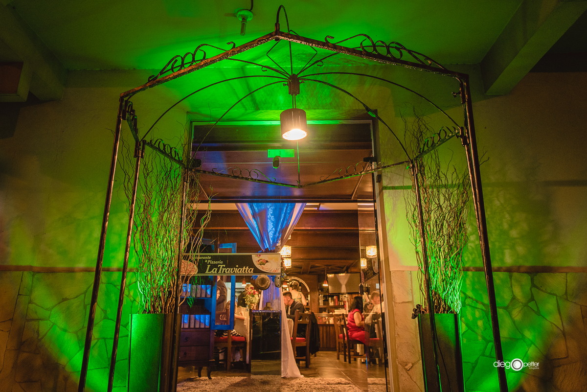 La Traviatta Soledade Casamento Floricultura Flores e Mimos 