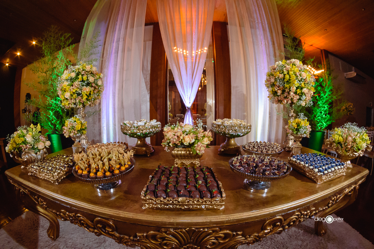 Mesa Formatura Jordana Faoro Teixeira Clube Comercial de Soledade