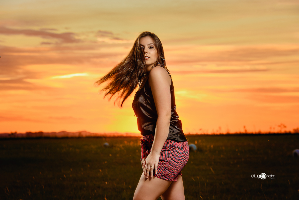 ensaio soledade feminino 15 anos por do sol