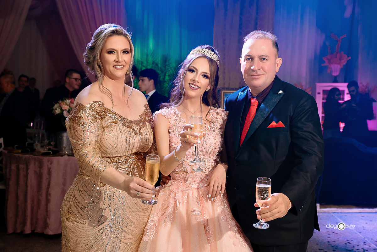 15 anos brinde com os pais