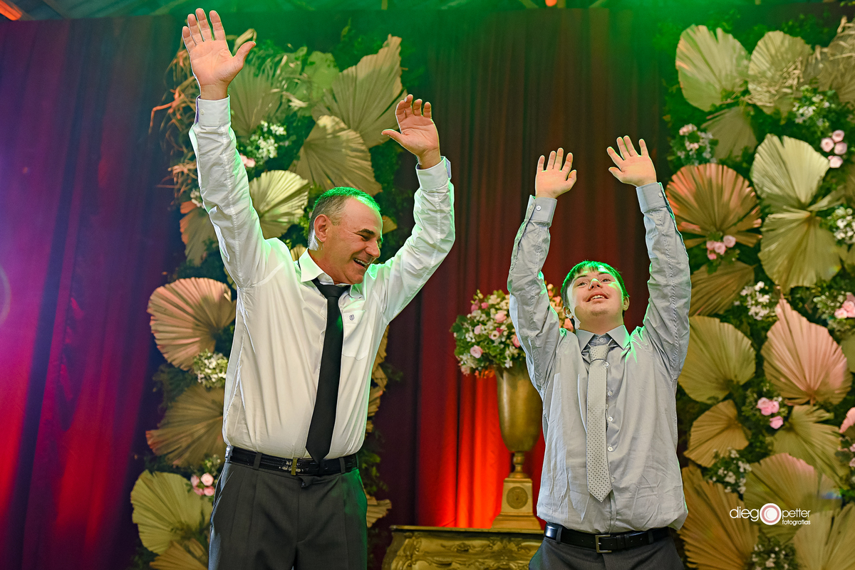 Pai e irmão Formatura Bibiana Engenharia Mecânica CTG Jango Borges Arvorezinha