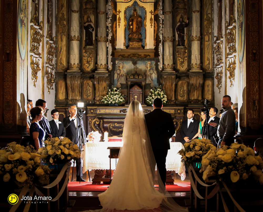 Igreja de Nossa Senhora do Carmo-Mariana e Miguel