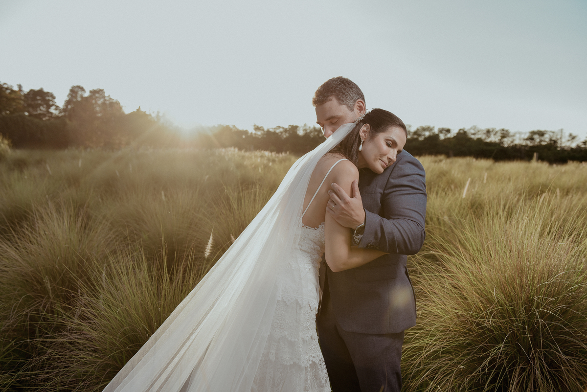 Sessão de fotos no por do sol no reserva de Santa Clara