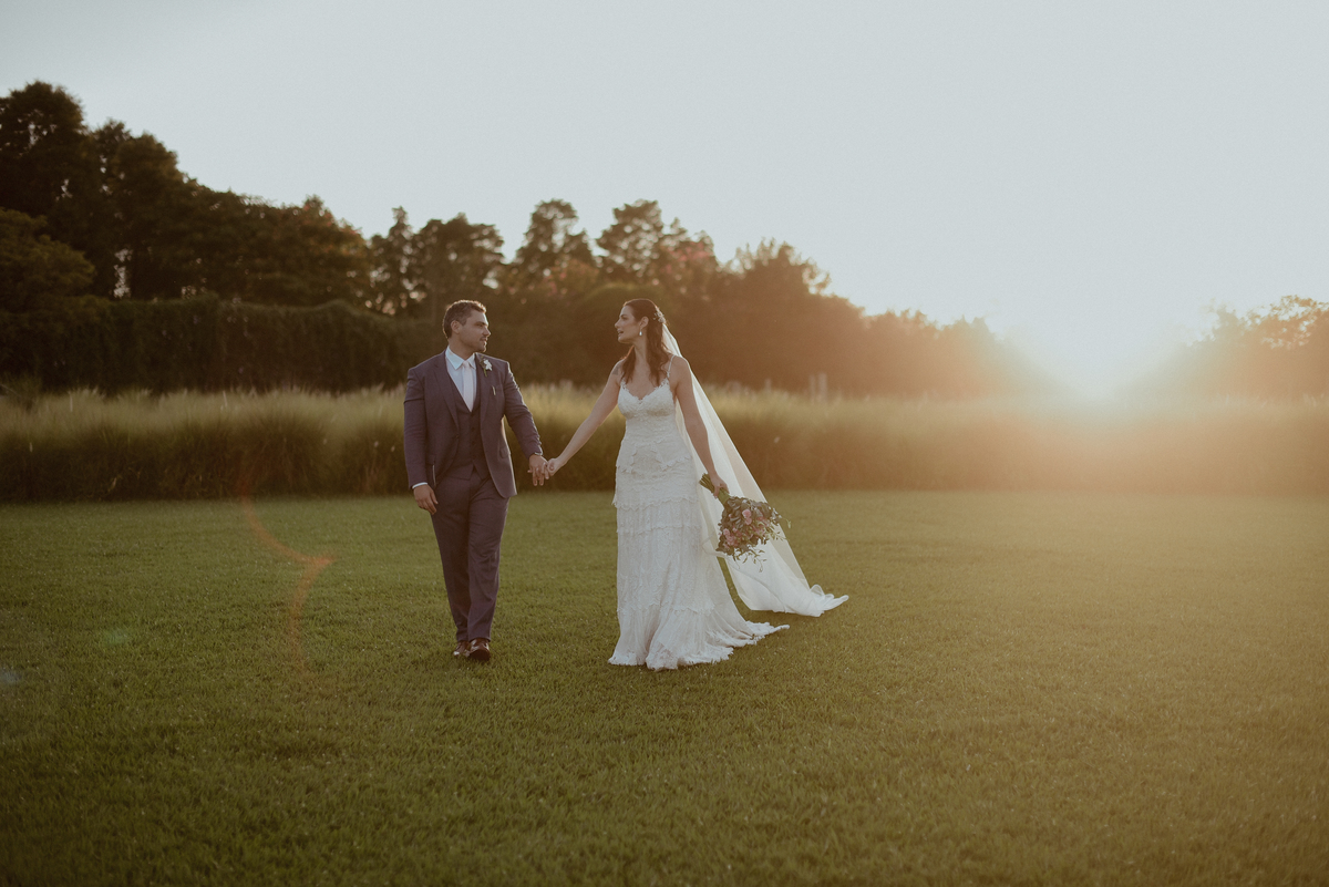 Sessão de fotos no por do sol no reserva de Santa Clara